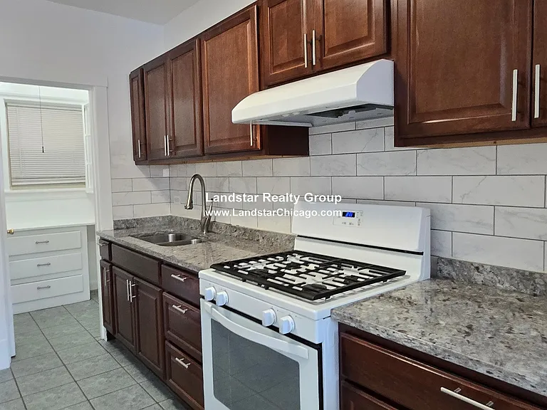 4127 N Mozart St #1 — Photo 8