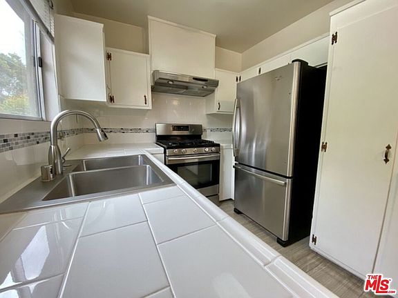 2nd image of 1868 10th St APT 6