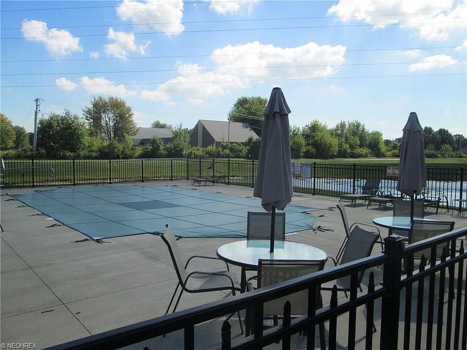 350 Quarry Lakes Dr, Amherst, OH 44001 Zillow