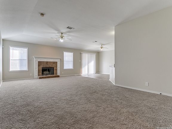 4th image of 15238 PRESTON PASS DR