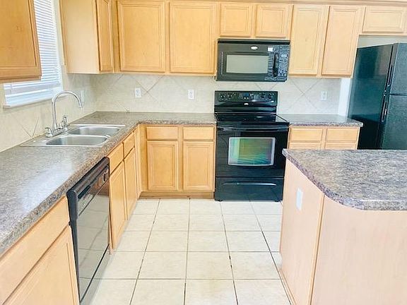 5th image of 6428 Serena Ln