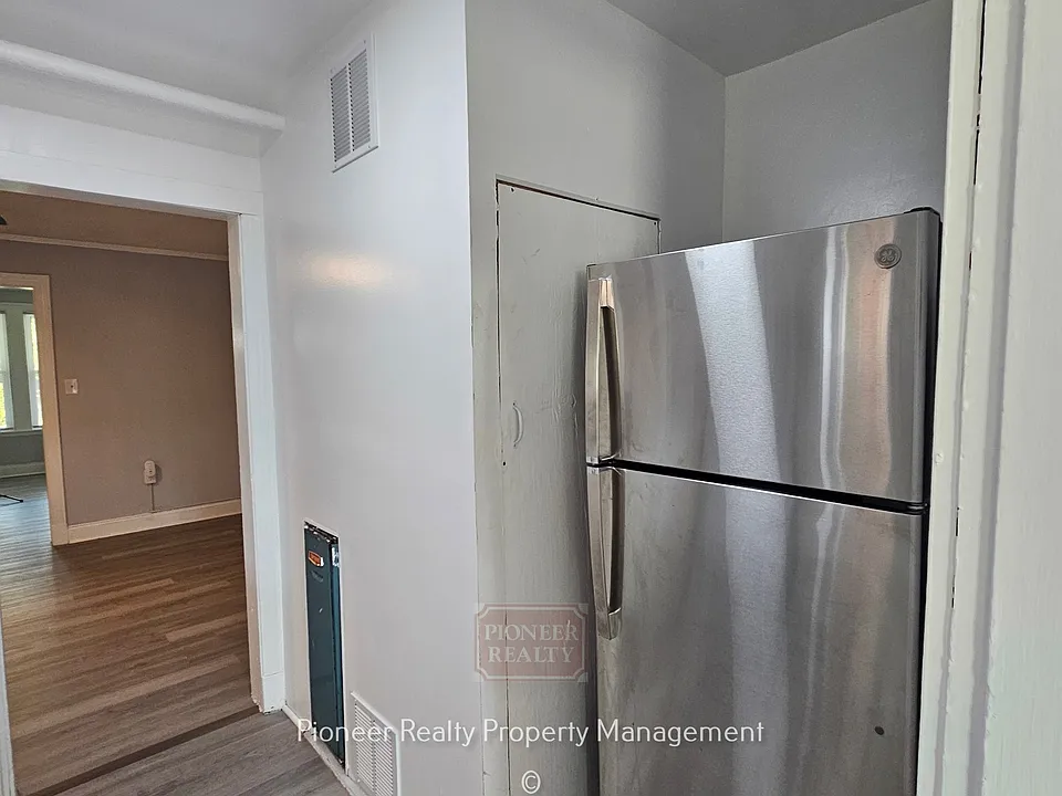 355 N 18th St #1104