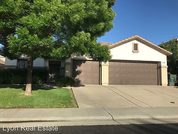 4th image of 1681 Bottlebrush Cir