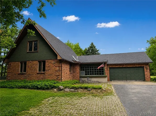 13220 Big Tree Rd, East Aurora, NY 14052
