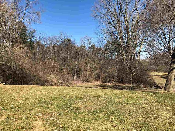 2nd image of 3500 Myers Ct