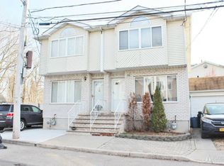 78 Towers Ln, Staten Island, NY 10314