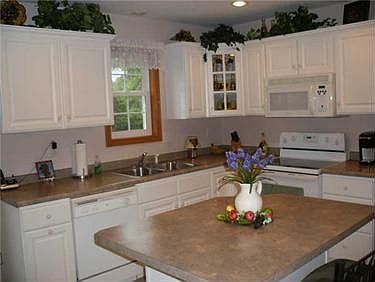 5th image of 2775 Alexandra Dr