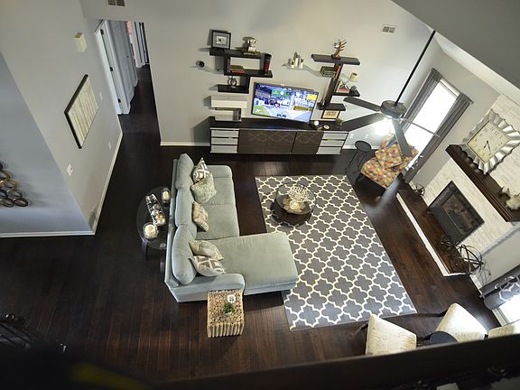 4th image of 318 Kensington Dr