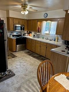 4th image of 646 Waverly Dr