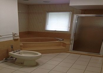 5th image of 4453 Silver Fox Dr