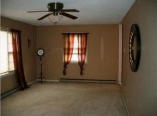 240 S 100th St, Edwardsville, KS 66111