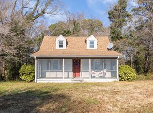 428 White Hall Rd, Lancaster, VA 22503