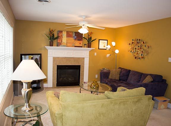 4th image of 10849 Parkgate Ln