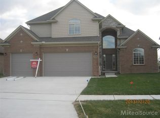 55296 Breton Woods, Macomb, MI 48042