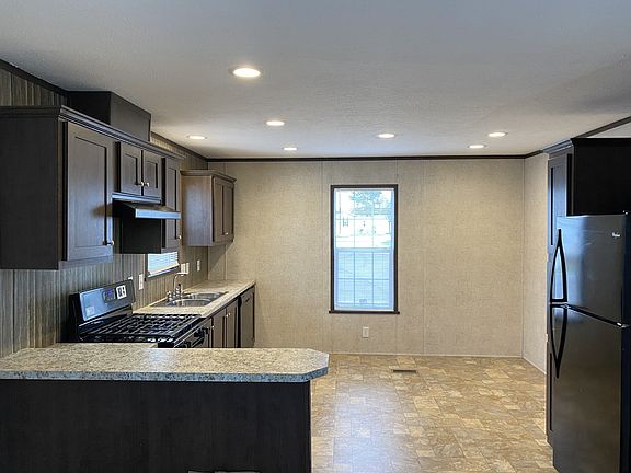 3rd image of 21155 Warner Ave #510