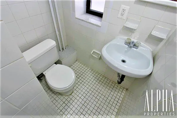 Rented by Alpha Properties NYC I LLC | media 19