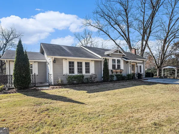 196 Railroad St, Pendergrass, GA 30567