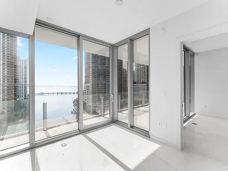 300 Biscyane Boulevard Way #1202 — Photo 22