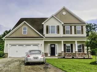 610 Spoleto Ct, Swansboro, NC 28584