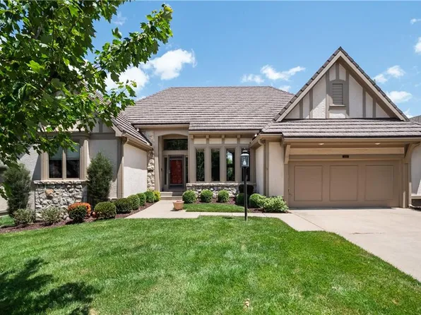 4344 W 124th Ter, Leawood, KS 66209