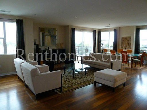 5th image of 3650 5th Ave Unit 603