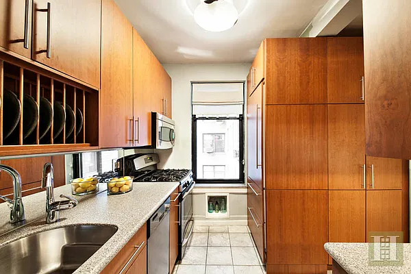 Sold by Halstead Real Estate | media 16