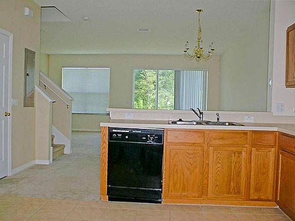 3rd image of 8790 Christie Dr