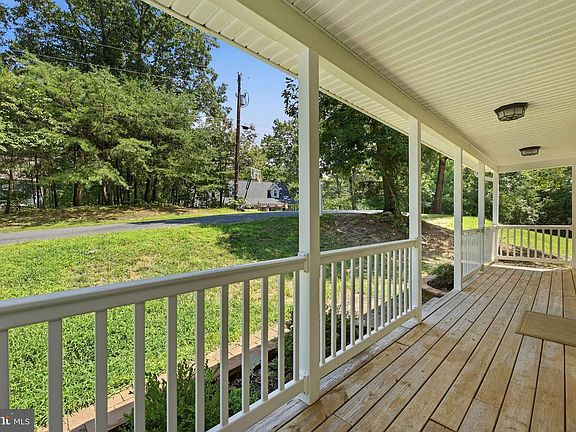 4th image of 345 Chippewa Ln