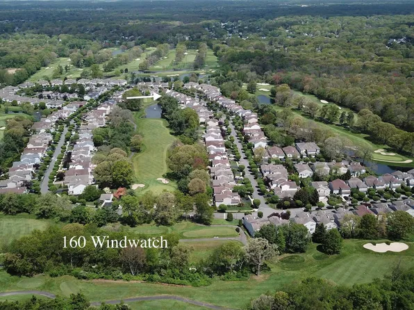 160 Windwatch Drive, Hauppauge, NY 11788