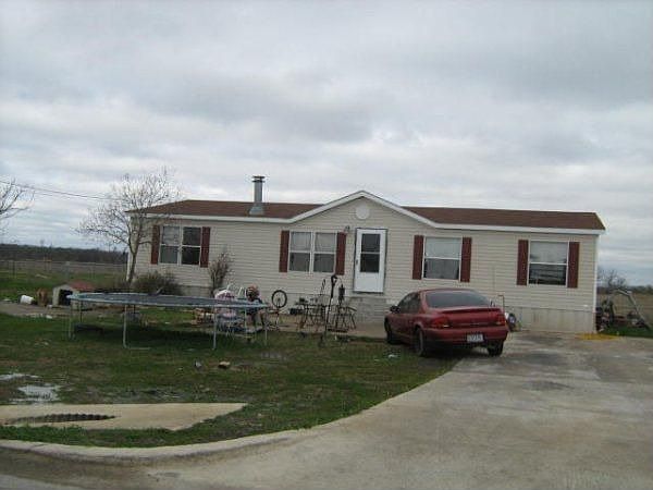1st image of 114 Heidenreich Ln
