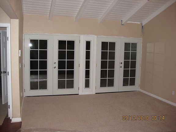 3rd image of 9202 Alder Ave