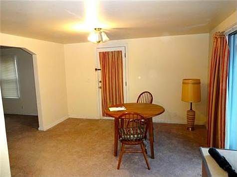 3rd image of 7108 E 67th St