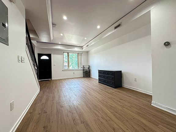 2nd image of 774 E 37th St #1