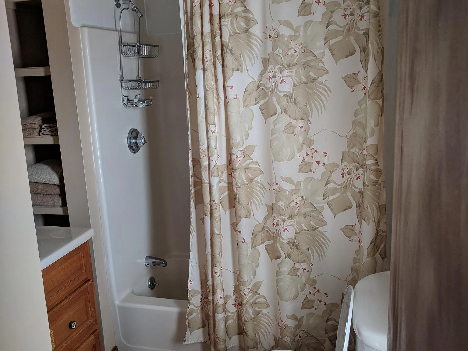 6 Imperial St — Photo 4