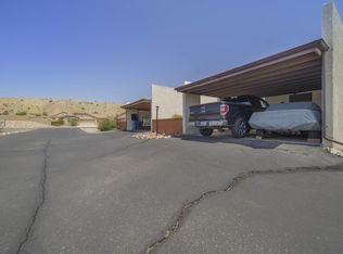 1368 N Via Alamos, Green Valley, AZ 85614