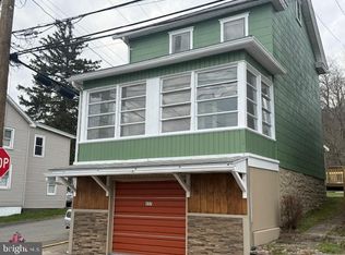 357 W Broad St, Williamstown, PA 17098