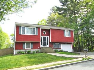 938 Oakley St, New Bedford, MA 02745