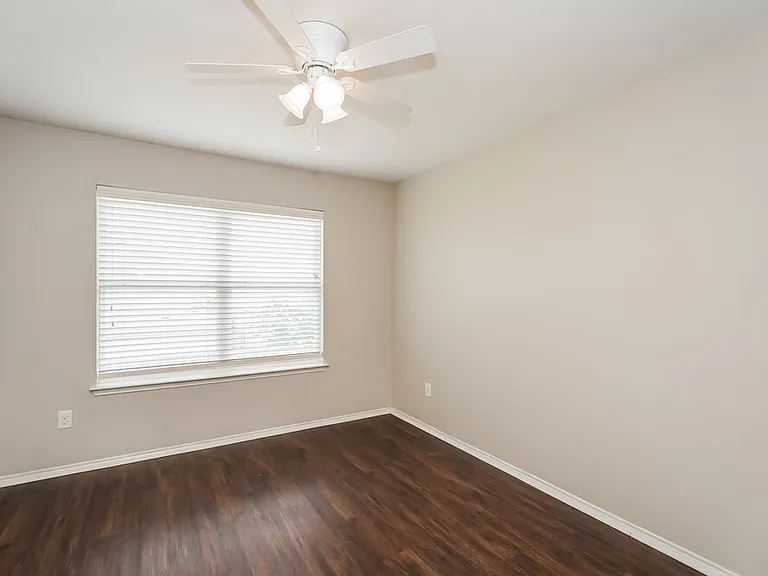 5000 Caraway Dr — Photo 15