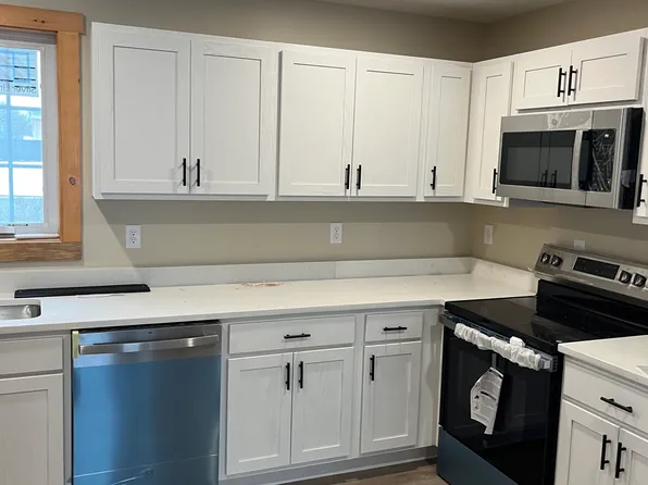 159 Union St #1, Manchester, NH 03103