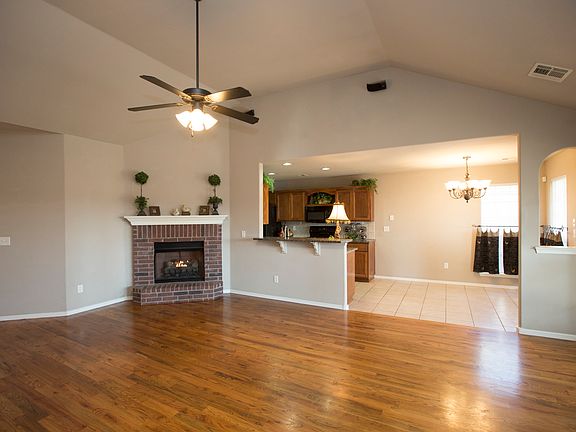 Vaulted great room with fireplace