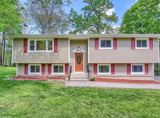 304 Lafayette Ave, Cortlandt Manor, NY 10567