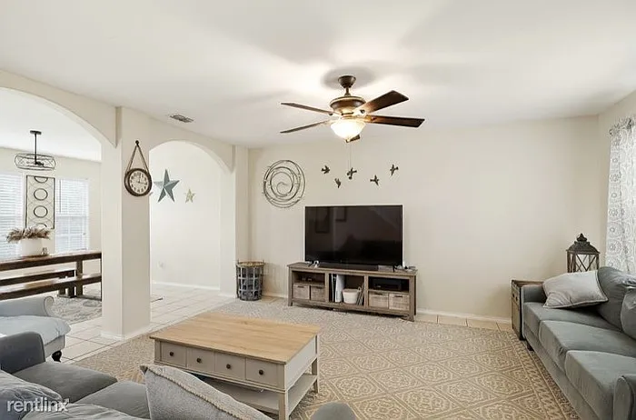 7562 Cedar Ave — Photo 6