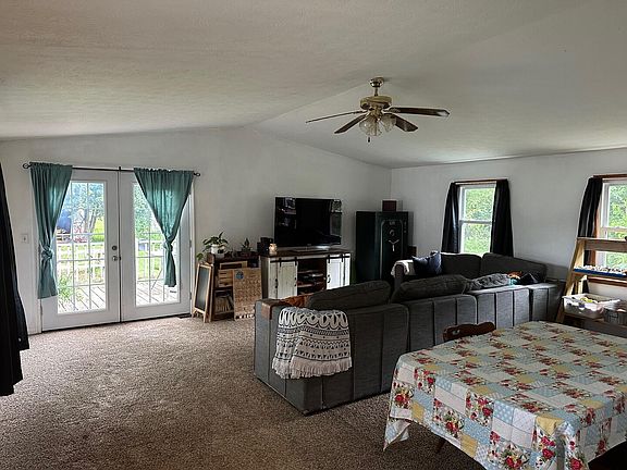 2nd image of 716 Pindar St