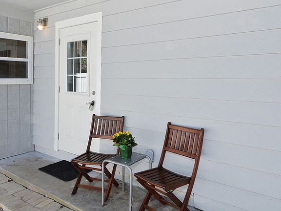 4th image of 2609 Courtland St