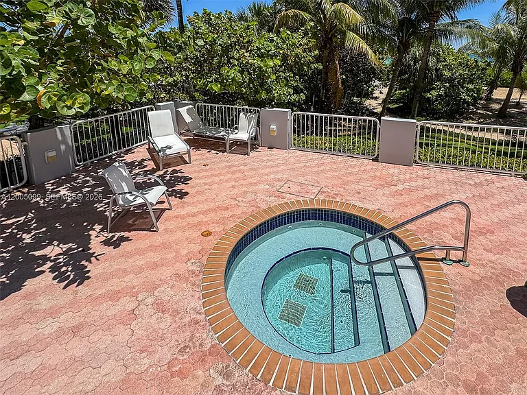 9341 Collins Ave #907 — Photo 35