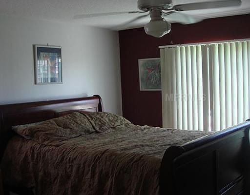 5th image of 585 Finch Ct