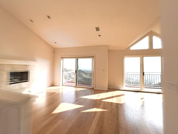 Vaulted Ceilings in Living Area
