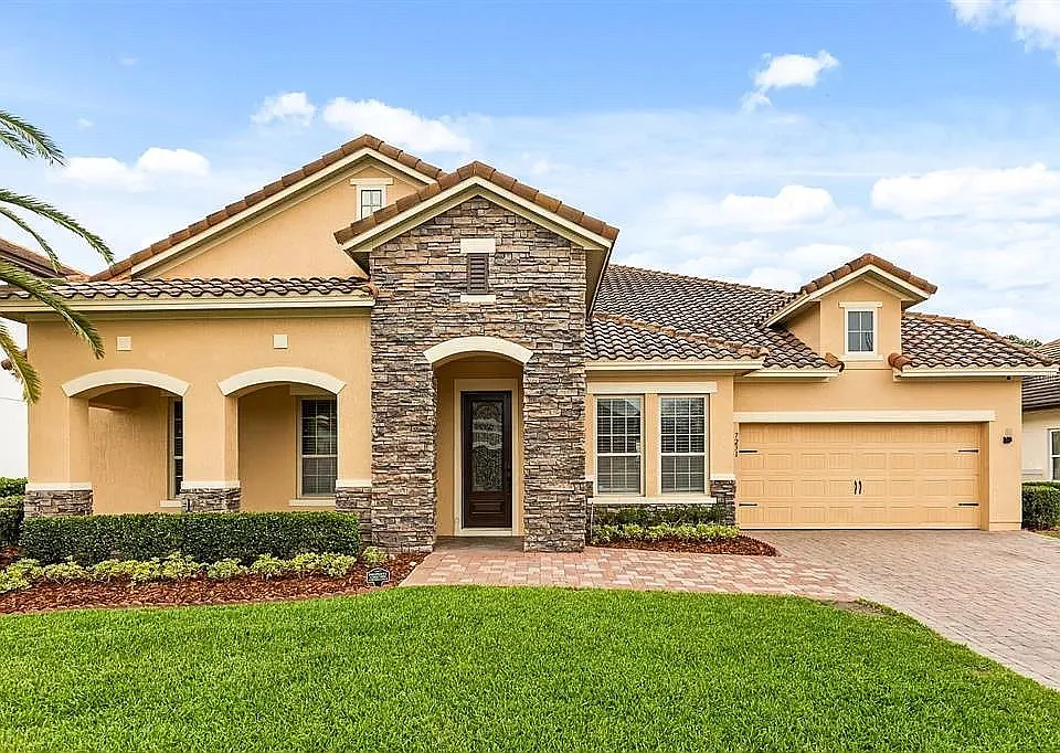 7231 Sangalla Dr