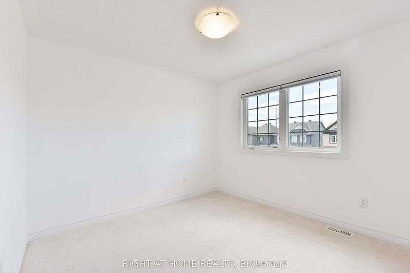 Ottawa House for rent - 3 Bedrooms — photo 20