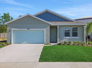 2884 Supermarine Rd, Tavares, FL 32778